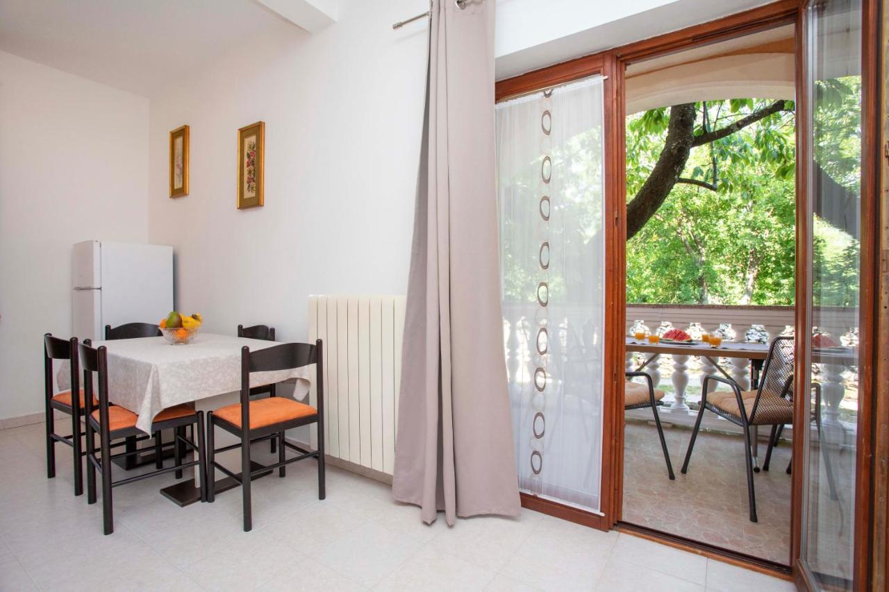 Apartmani Marica プロミン エクステリア 写真